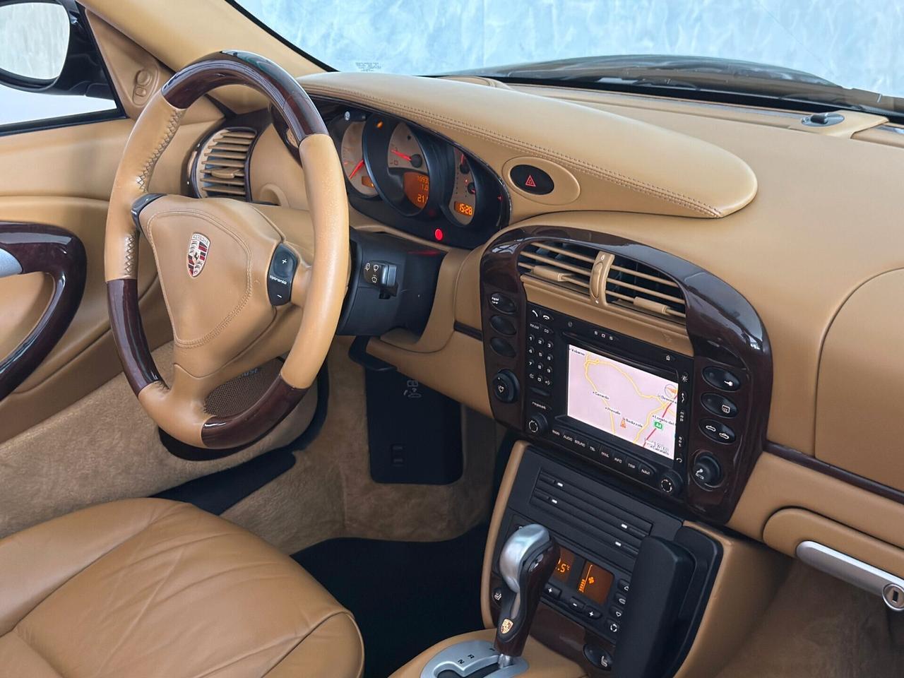 Porsche 911 Carrera 4 cat Cabriolet