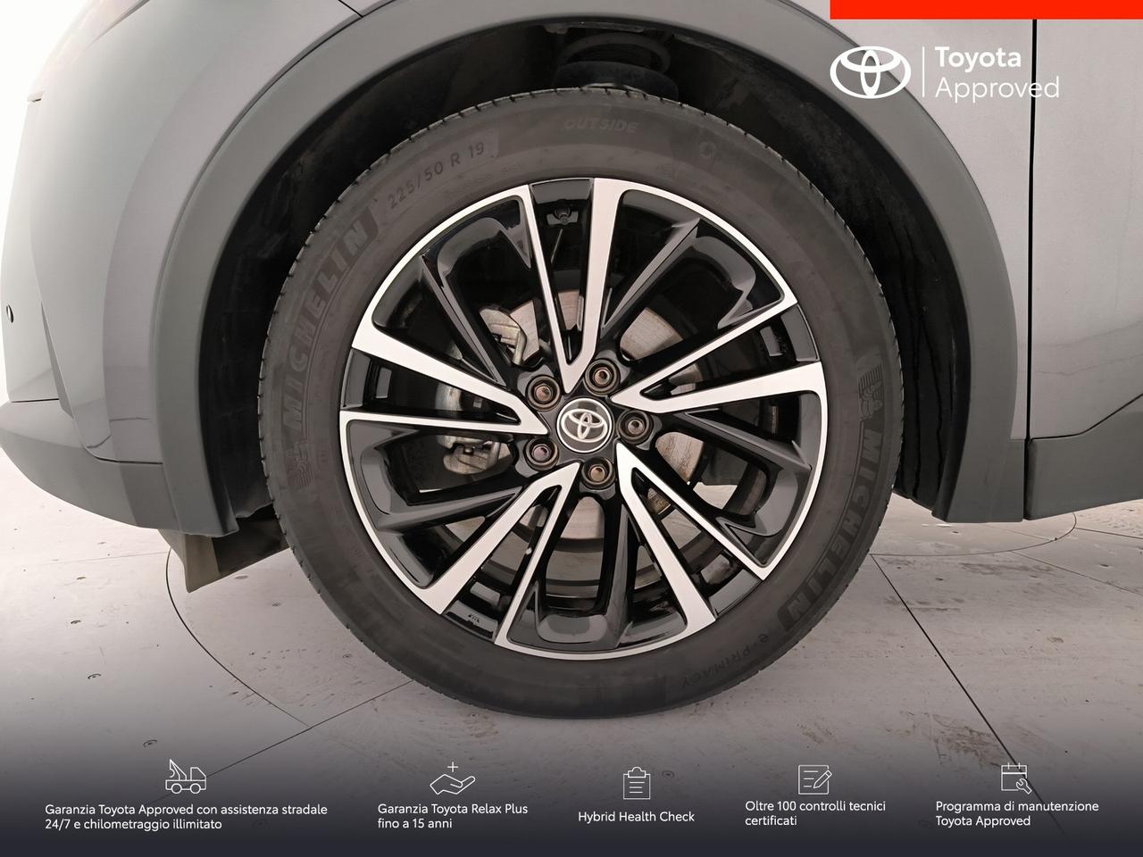 Toyota C-HR 1.8 hev lounge fwd e-cvt