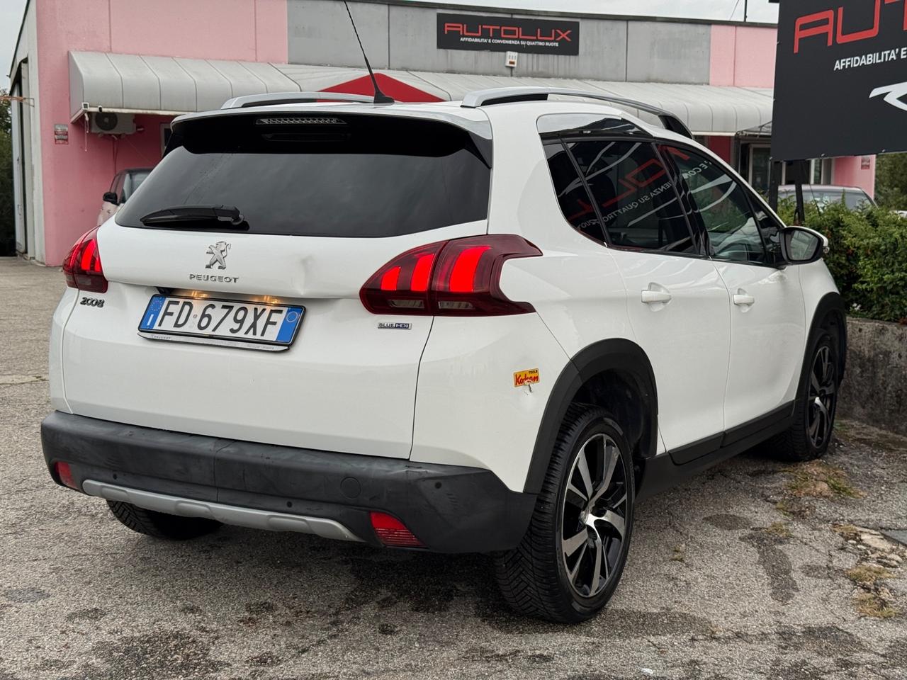 Peugeot 2008 BlueHDi 120 S&S Crossway 2016