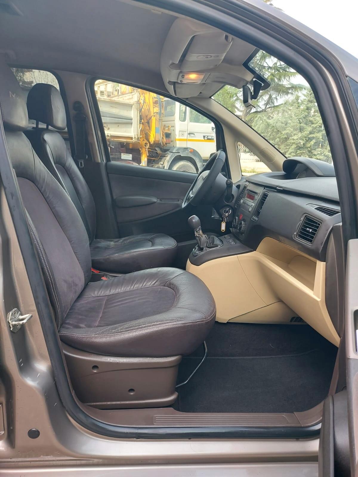 Lancia MUSA 1.3 Multijet 69CV Oro EURO4