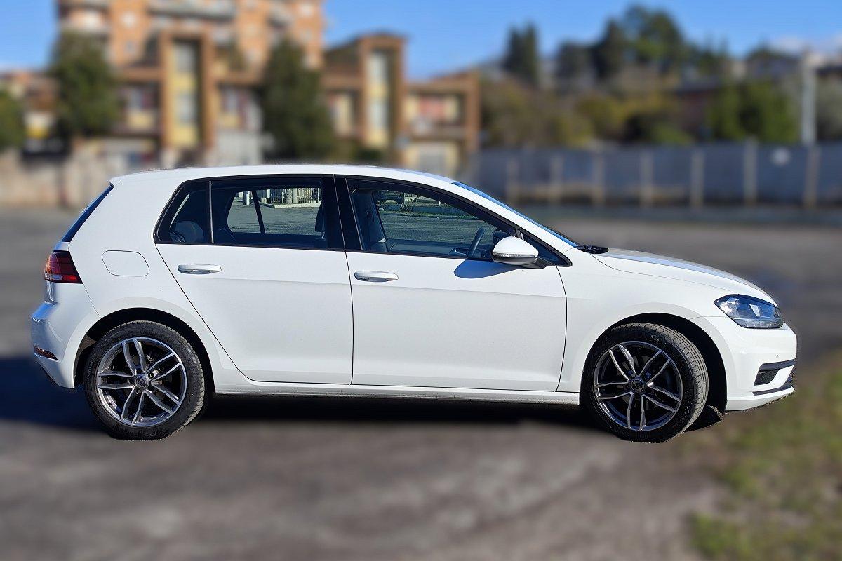 VOLKSWAGEN Golf 1.6 TDI 115 CV 5p. Business BlueMotion Technology