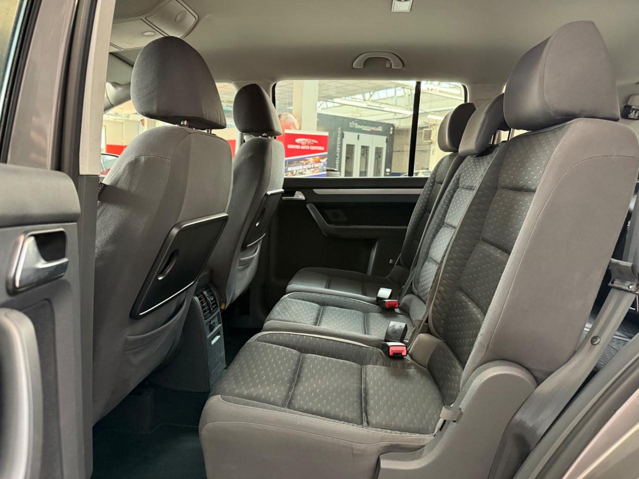 Touran 1.9 TDI 105CV DPF DSG SPORTLINE 7 posti