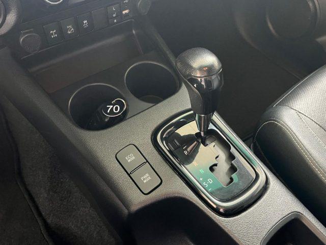 TOYOTA Hilux 2.4 D-4D 4WD 4 porte Double Cab Executive