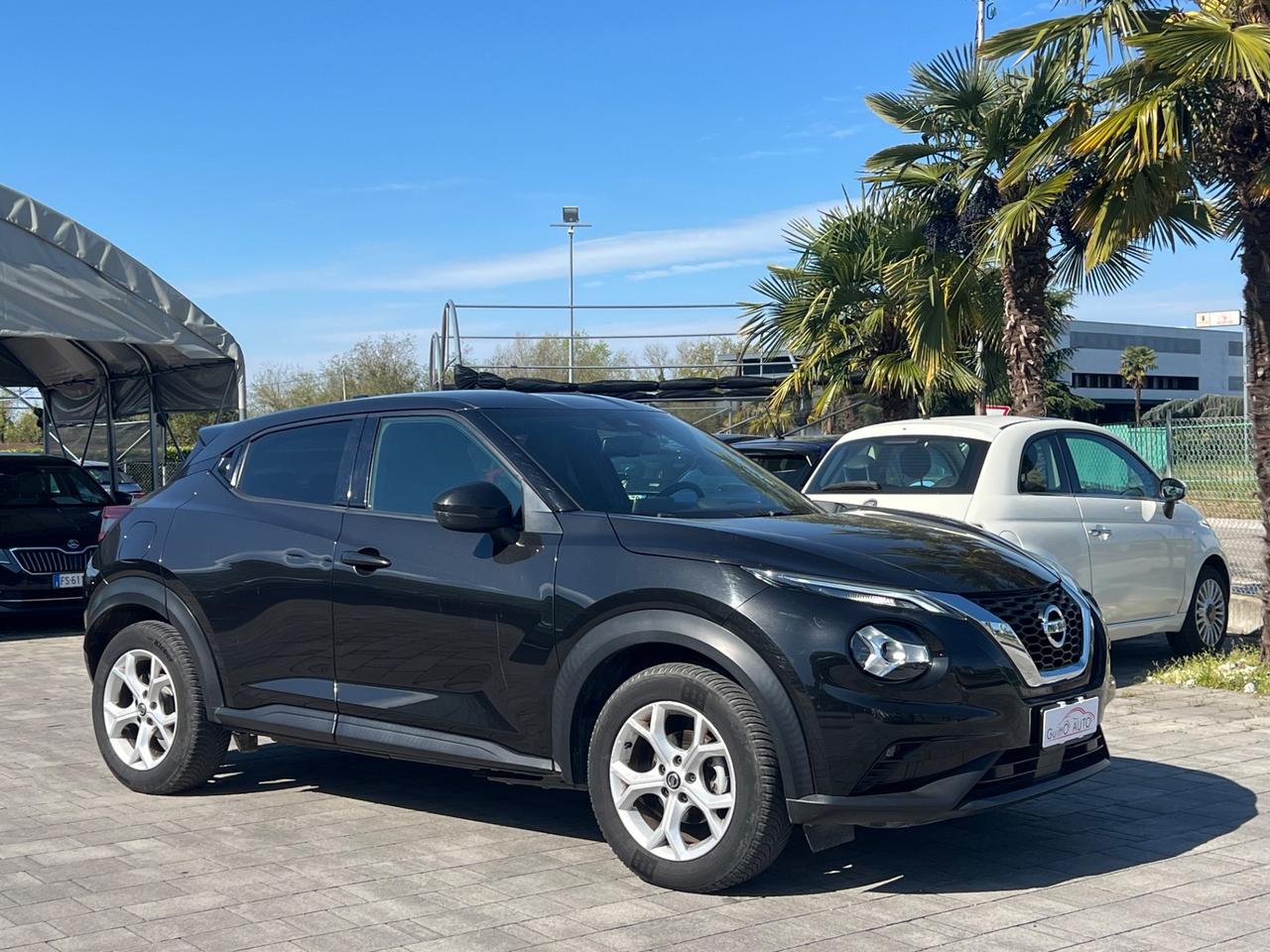 Nissan Juke 1.0 DIG-T 114 CV N-Connecta