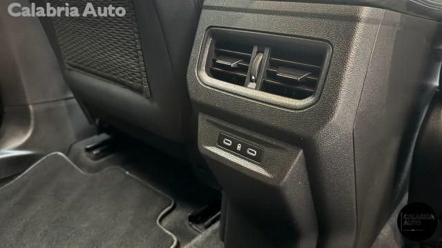 RENAULT Austral Austral Full Hybrid E-Tech 200 CV Esprit Alpine