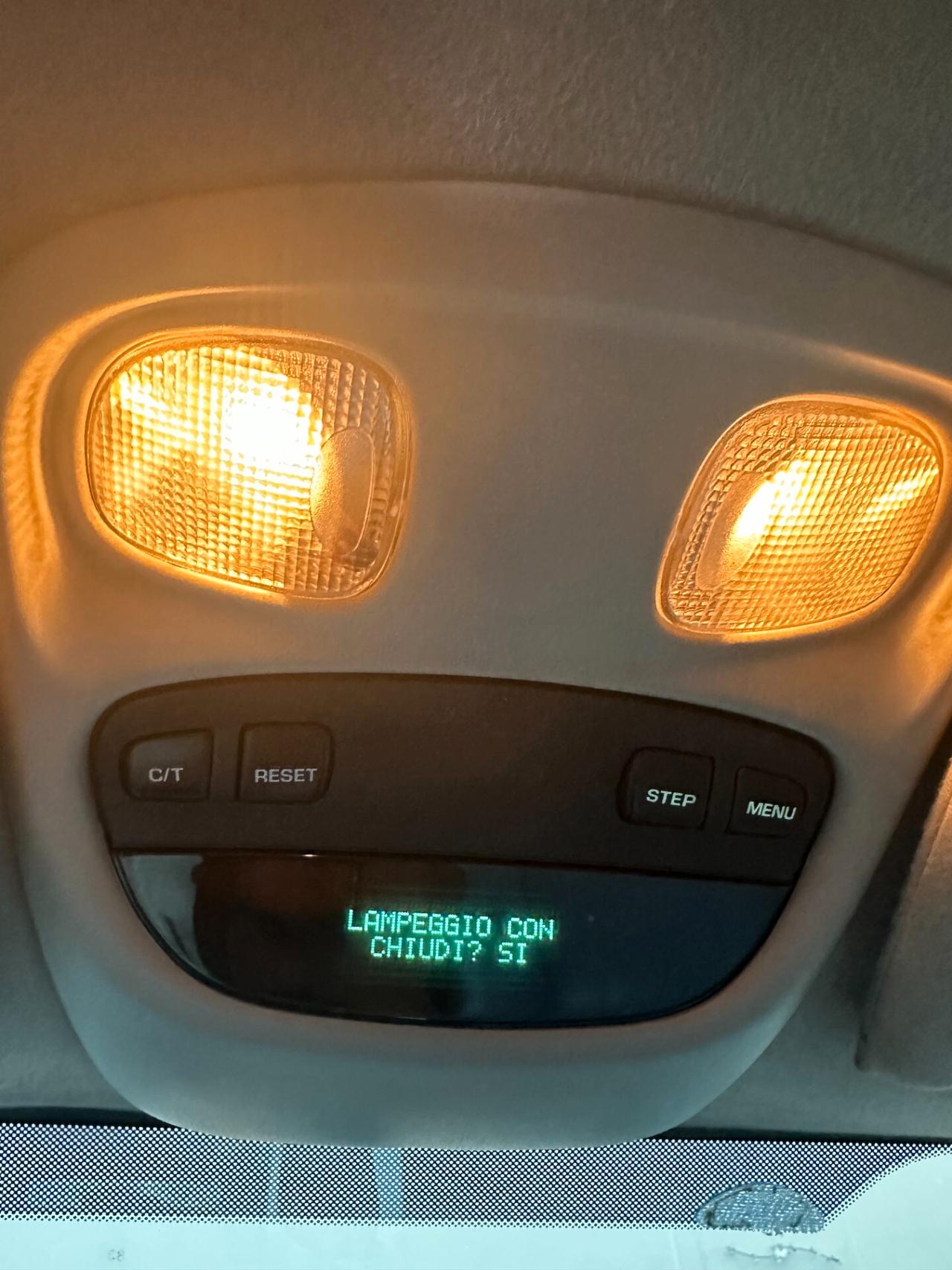 Jeep Cherokee 2.8 Diesel 4x4, automatico, gomme nuove, perfetta