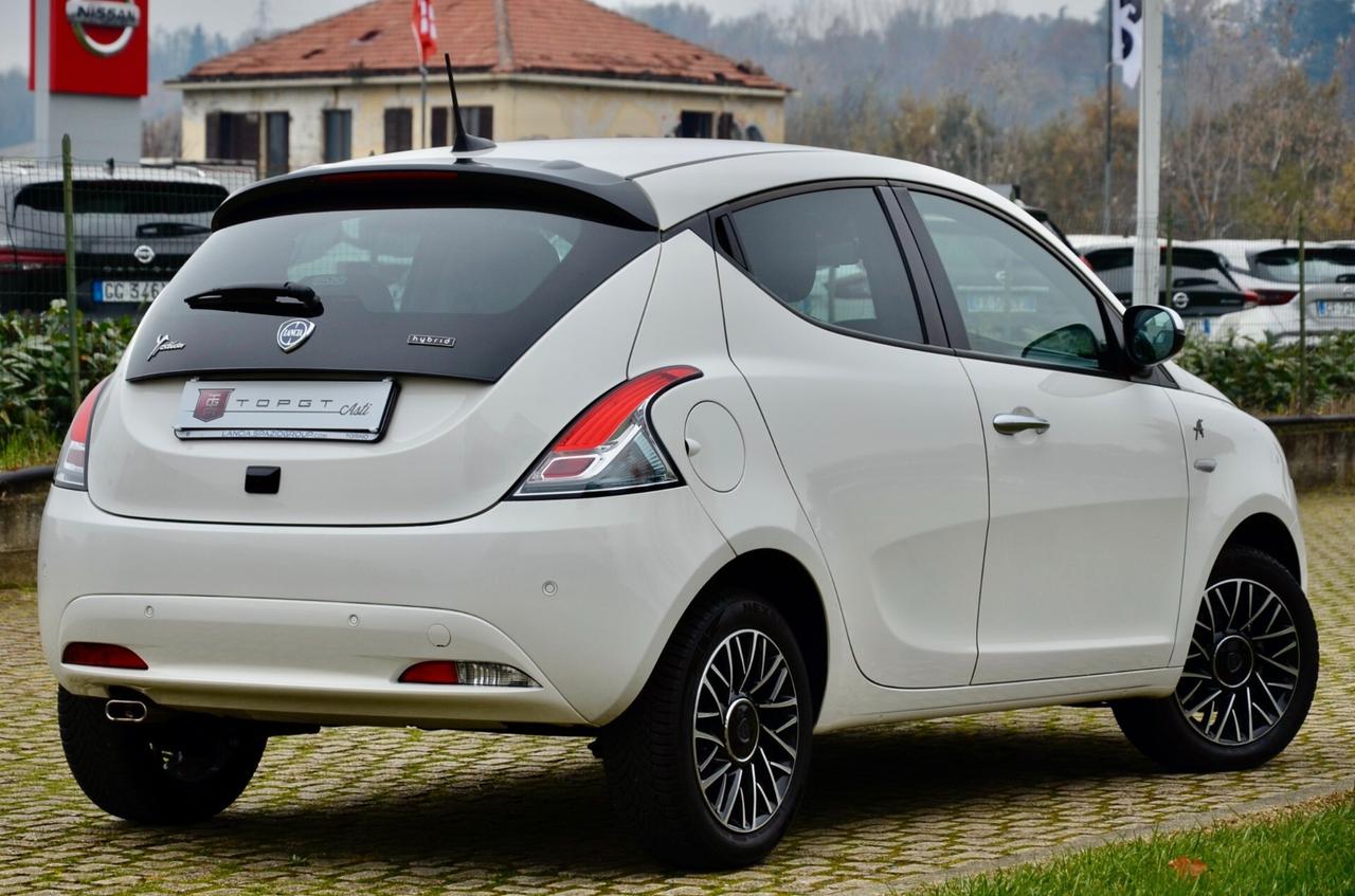 Lancia Ypsilon 1.0 firefly hybrid ALBERTA FERRETTI 69cv SERVICE UFF LANCIA, UFF ITALIANA, EURO 6D, RETROCAMERA, APPLE ANDROID, PERMUTE