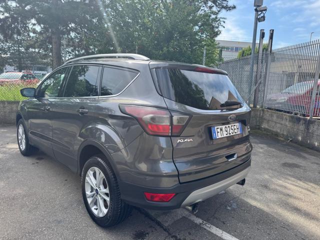 FORD Kuga 1.5 EcoBoost 120 CV 2WD Titanium NAVI+RETR.
