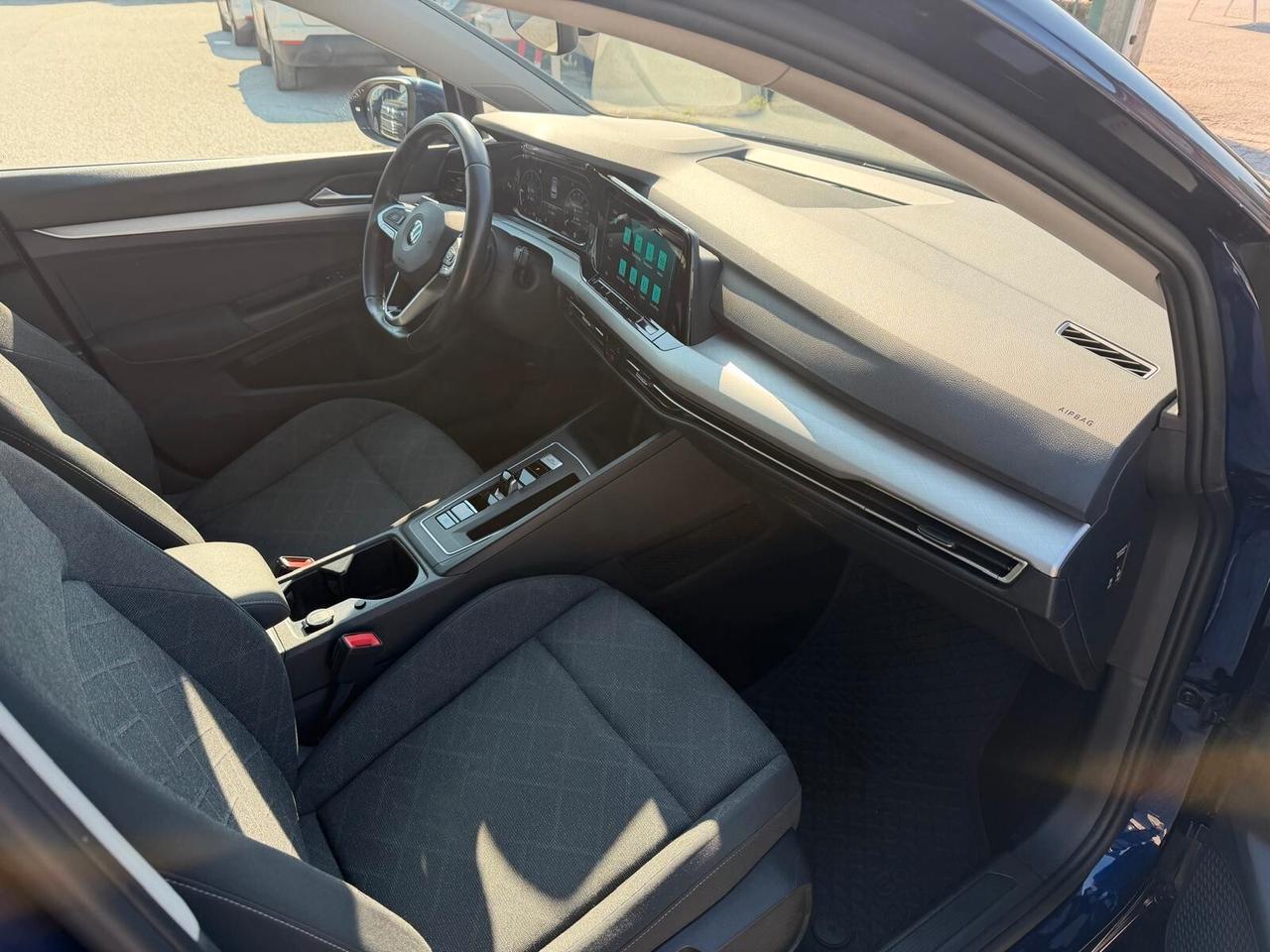 Volkswagen Golf 1.5 TGI DSG Life