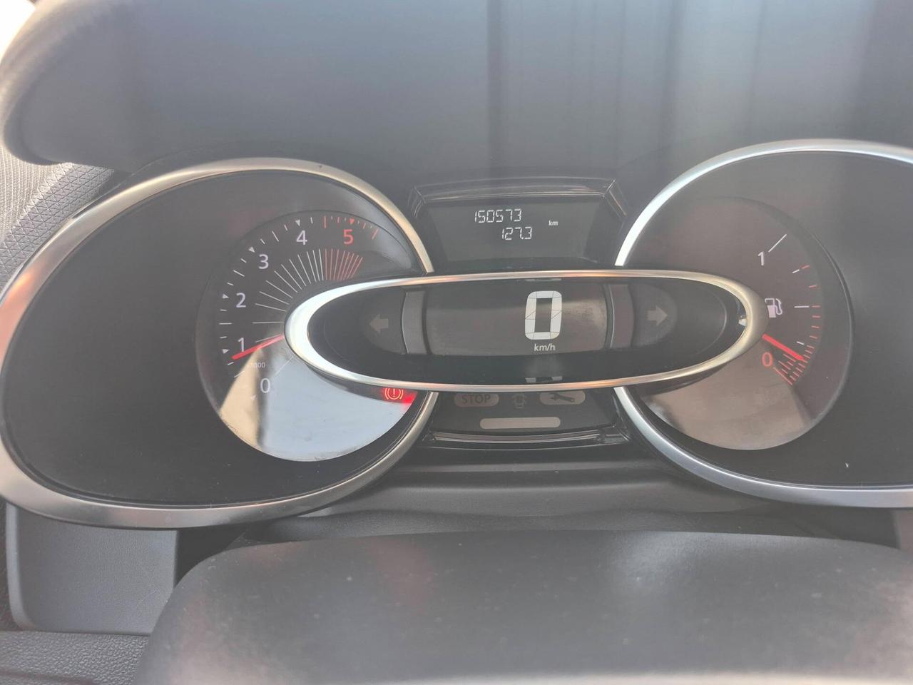 Renault Clio dCi 8V 75 CV Start&Stop 5 porte Energy Duel