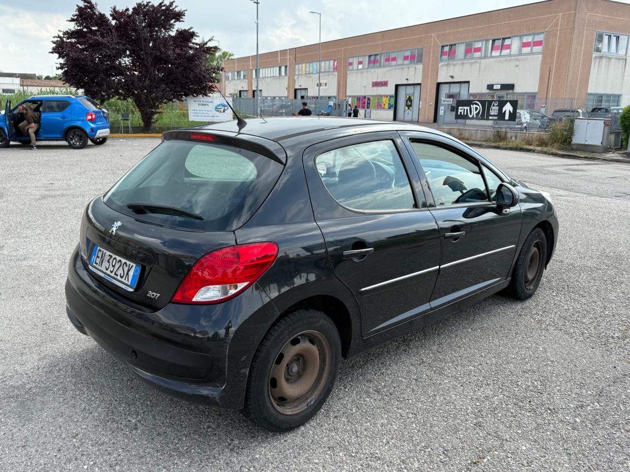 Peugeot 207 1.4 HDi 70CV 5p. Active