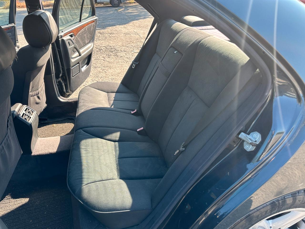 Mercedes-benz E 200 Benzina/GPL cat Elegance