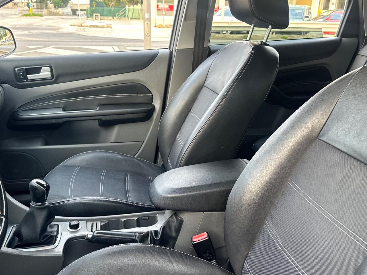 Focus 1.6 TDCi (90CV) SW Tit. (66 kw) 142.000km