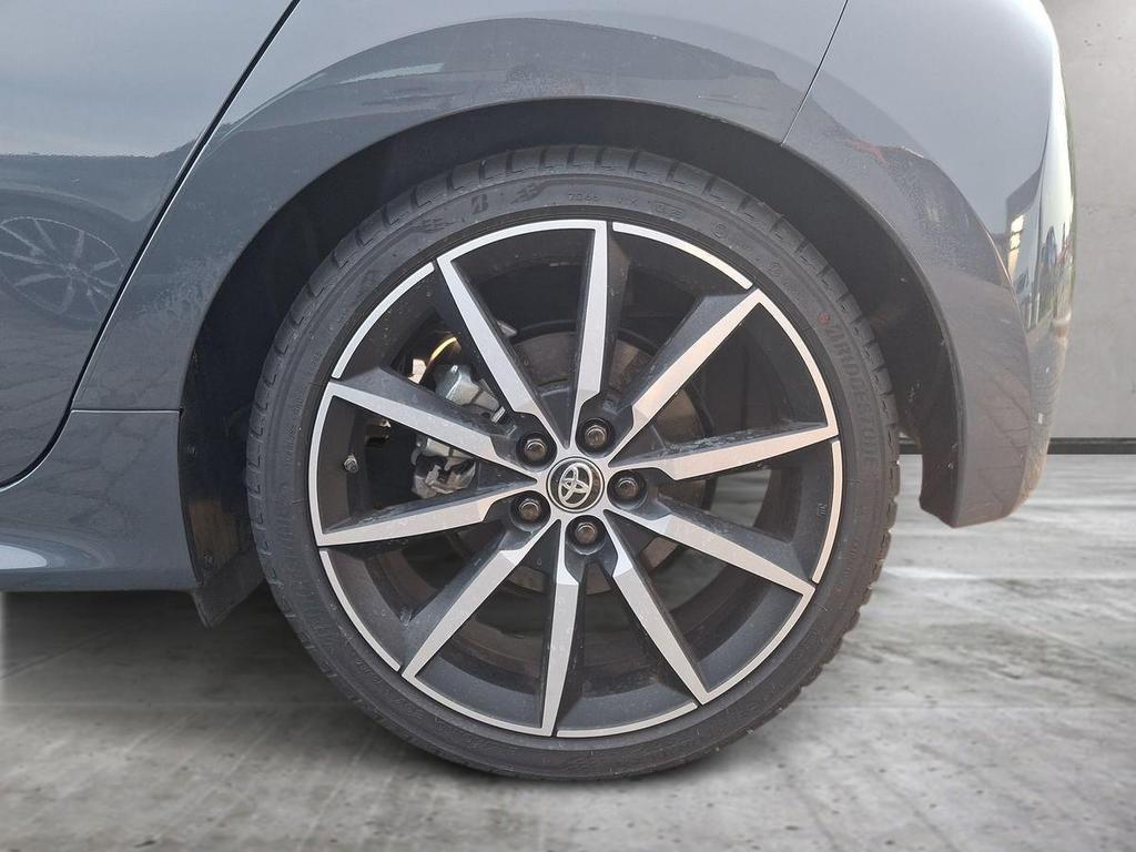 Toyota Yaris 1.5h 130 GR Sport