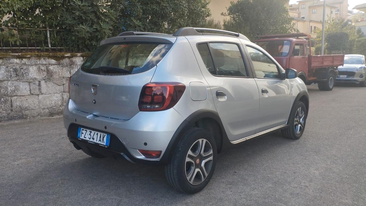 Dacia Sandero Stepway 1.0 TCe 90CV 32.000km