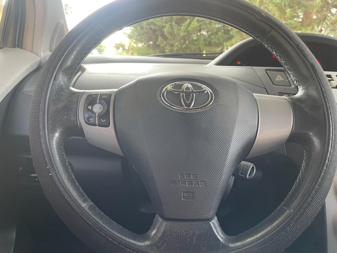 Toyota Yaris 1.4 D-4D 5 porte