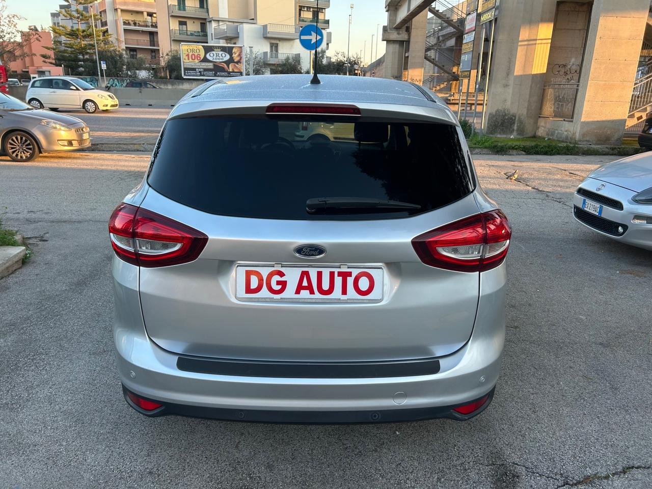 Ford C-Max 1.5 TDCi 120 cv Titanium 2015 navig