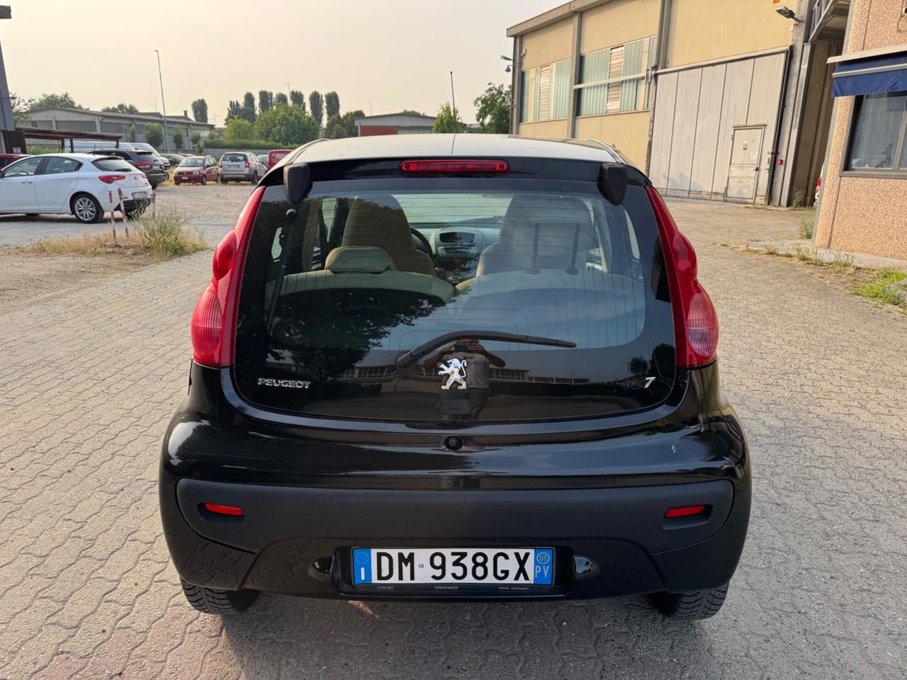 Peugeot 107 1.0 68CV 5p 2008