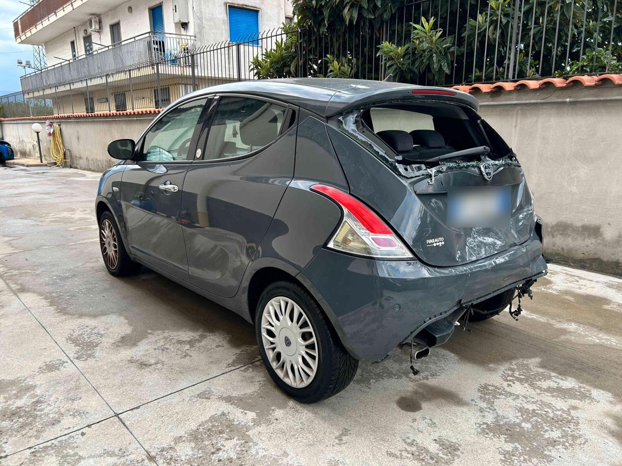 Lancia Ypsilon 1.2 Benz/GPL - 2016 Incidentata