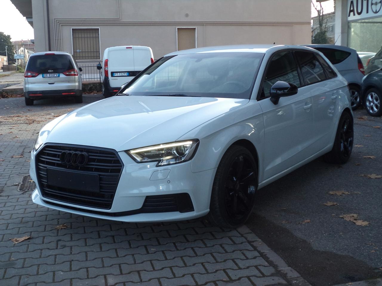 Audi A3 SPB 30 TDI S line edition CERCHI DA 18 OK NEOPATENTATI