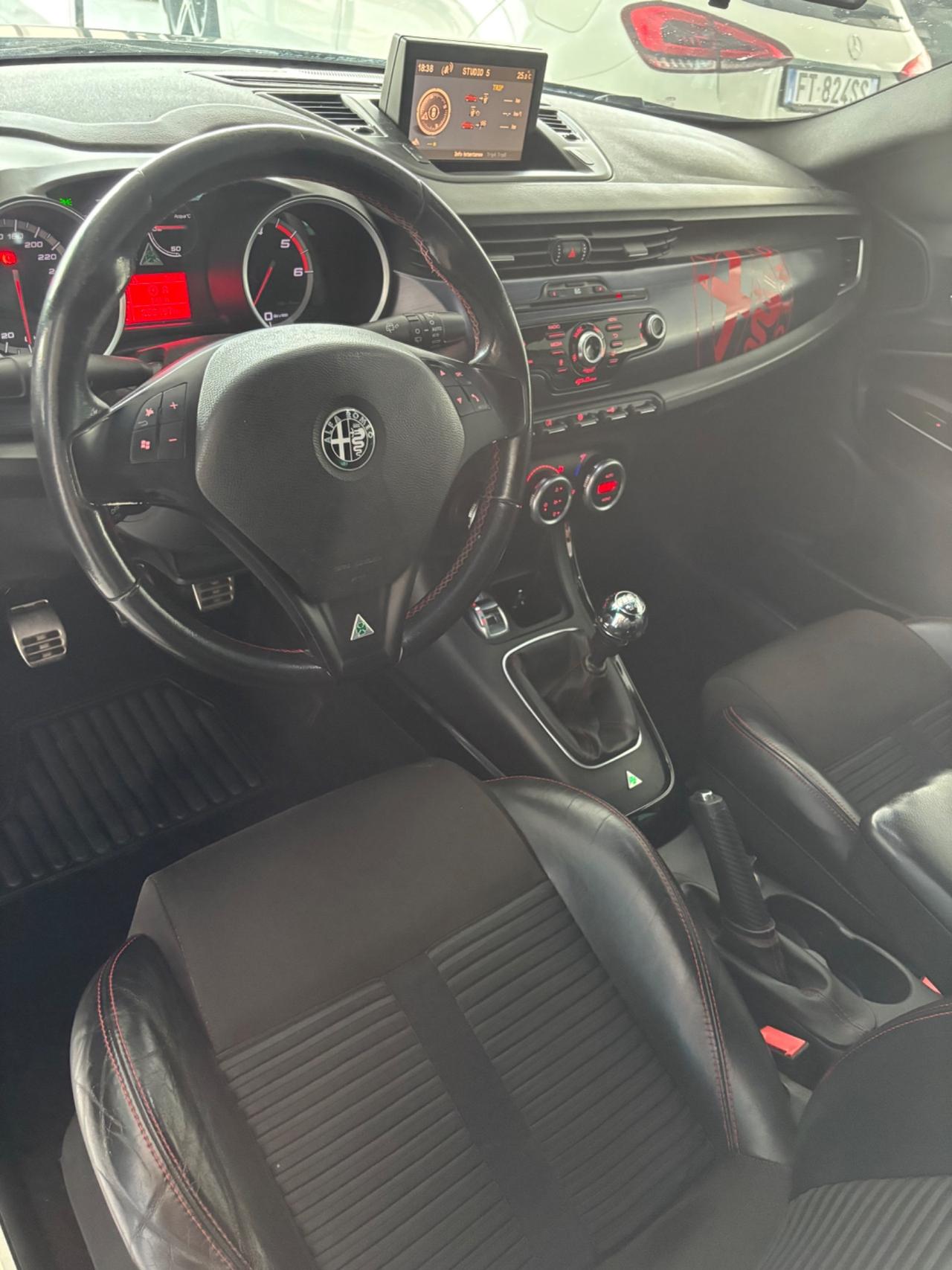Alfa Romeo Giulietta 2.0 JTDm-2 170 CV Exclusive