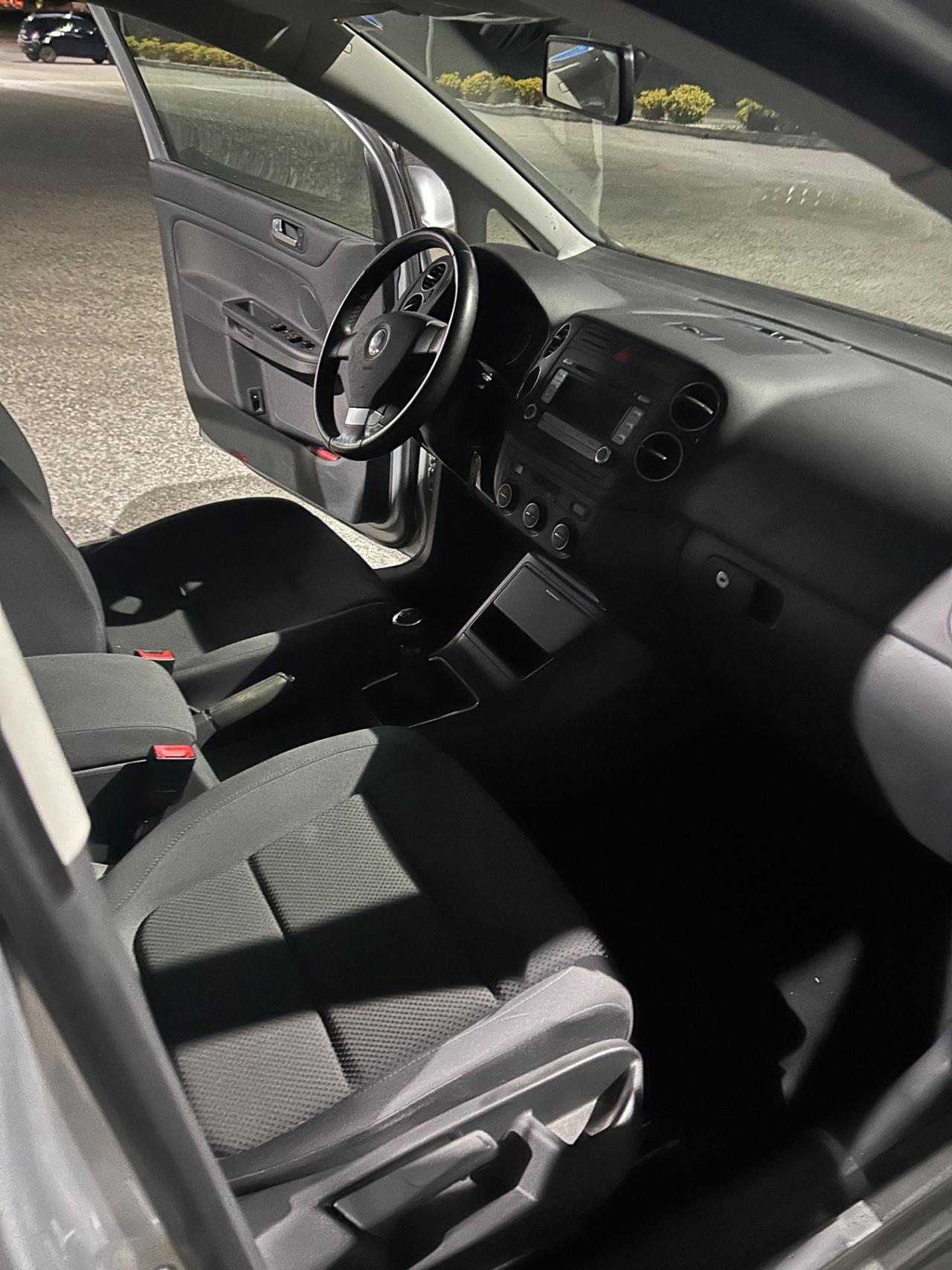 Volkswagen Golf Plus Golf Plus 1.6 16V FSI Comfortline