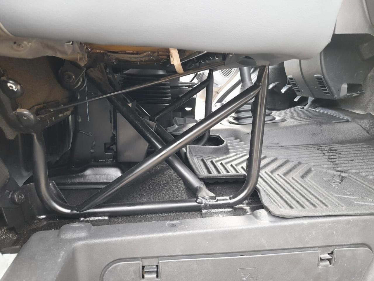 Ford Transit/Tourneo/Bus Transit 330 2.4 TD/125 cat PL-TM Furg.