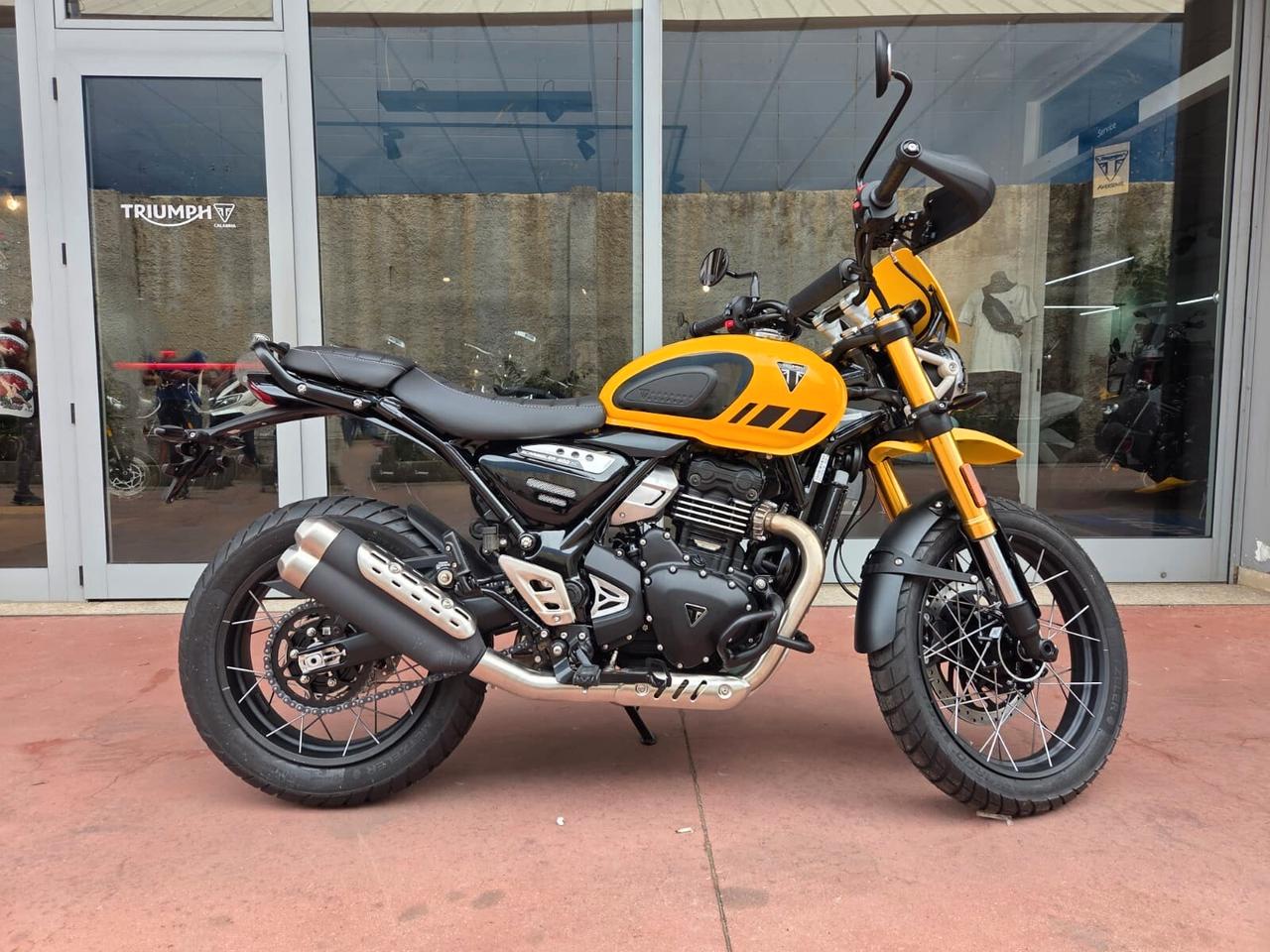 Triumph Scrambler 400 XC