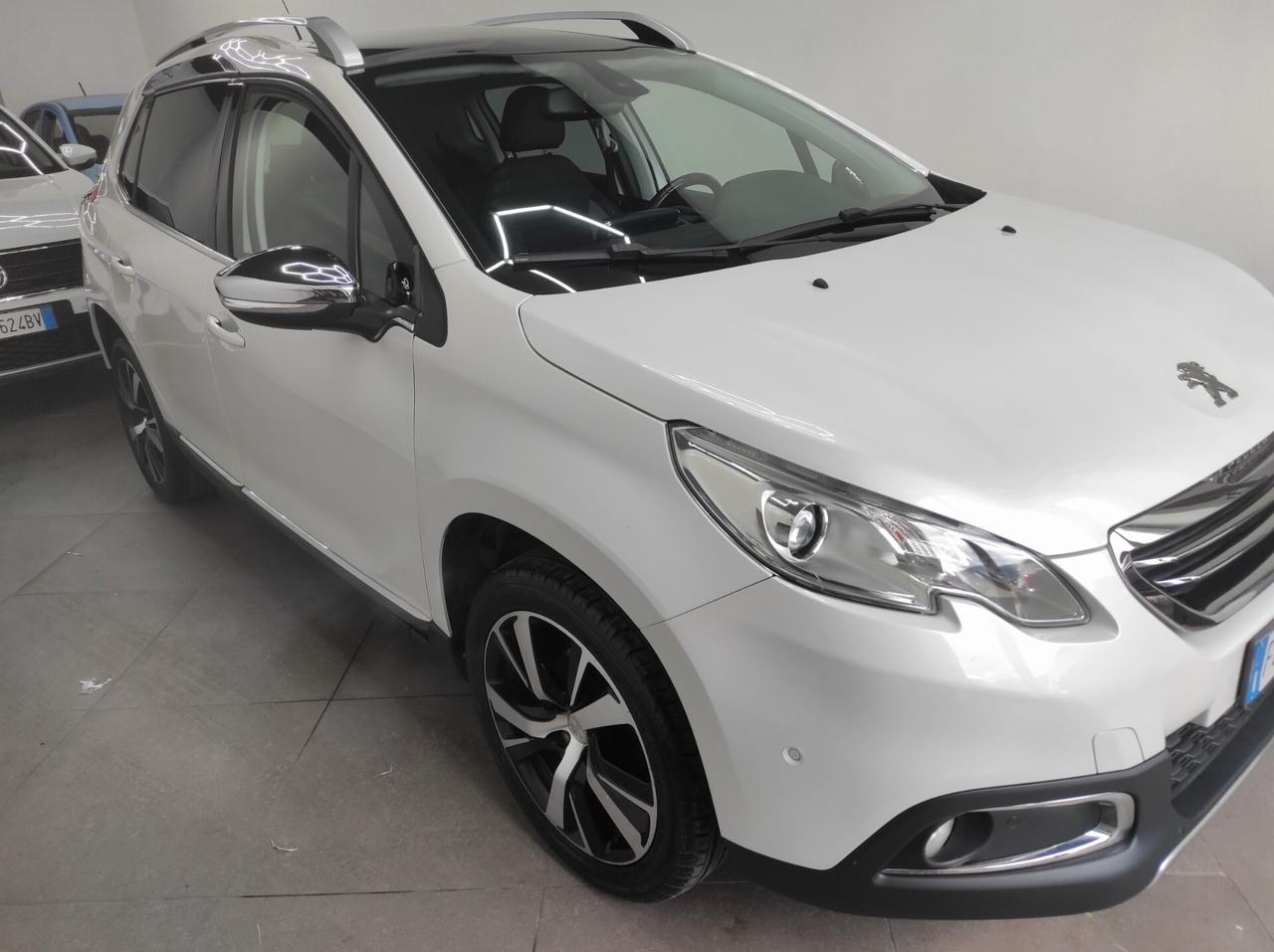 Peugeot 2008 BlueHDi TettoPa SensNavLegaPelle