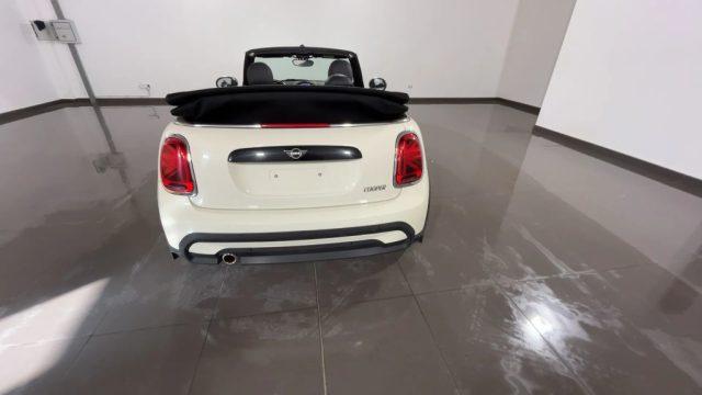 MINI Mini 1.5 Cooper Classic Cabrio