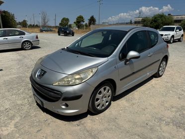 Peugeot 207 1.4 Diesel- Neopatentati- Climatizzatore
