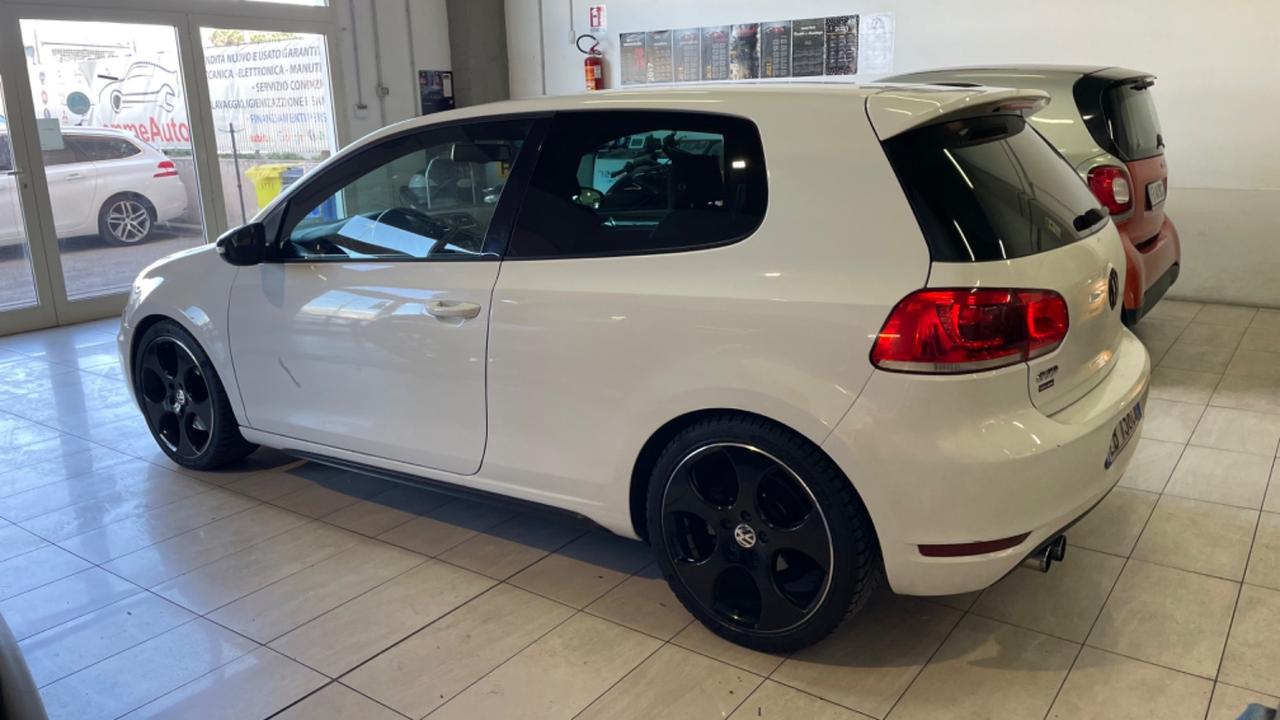 Volkswagen Golf 2.0 TDI 170CV GTD GARANZIA 12 mesi