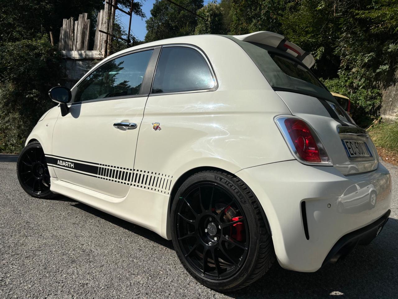 Abarth 500 C 1.4 Turbo T-Jet MTA