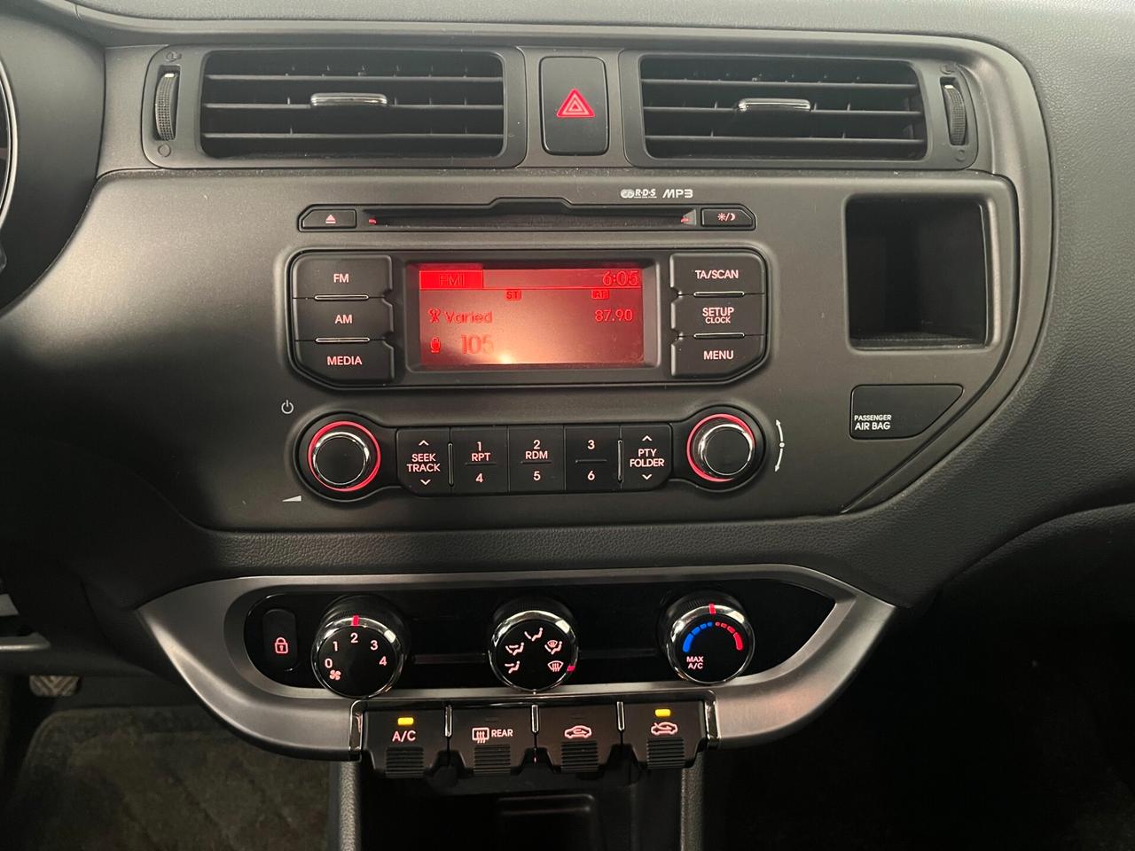 Kia Rio 1.2 CVVT 5p. EX