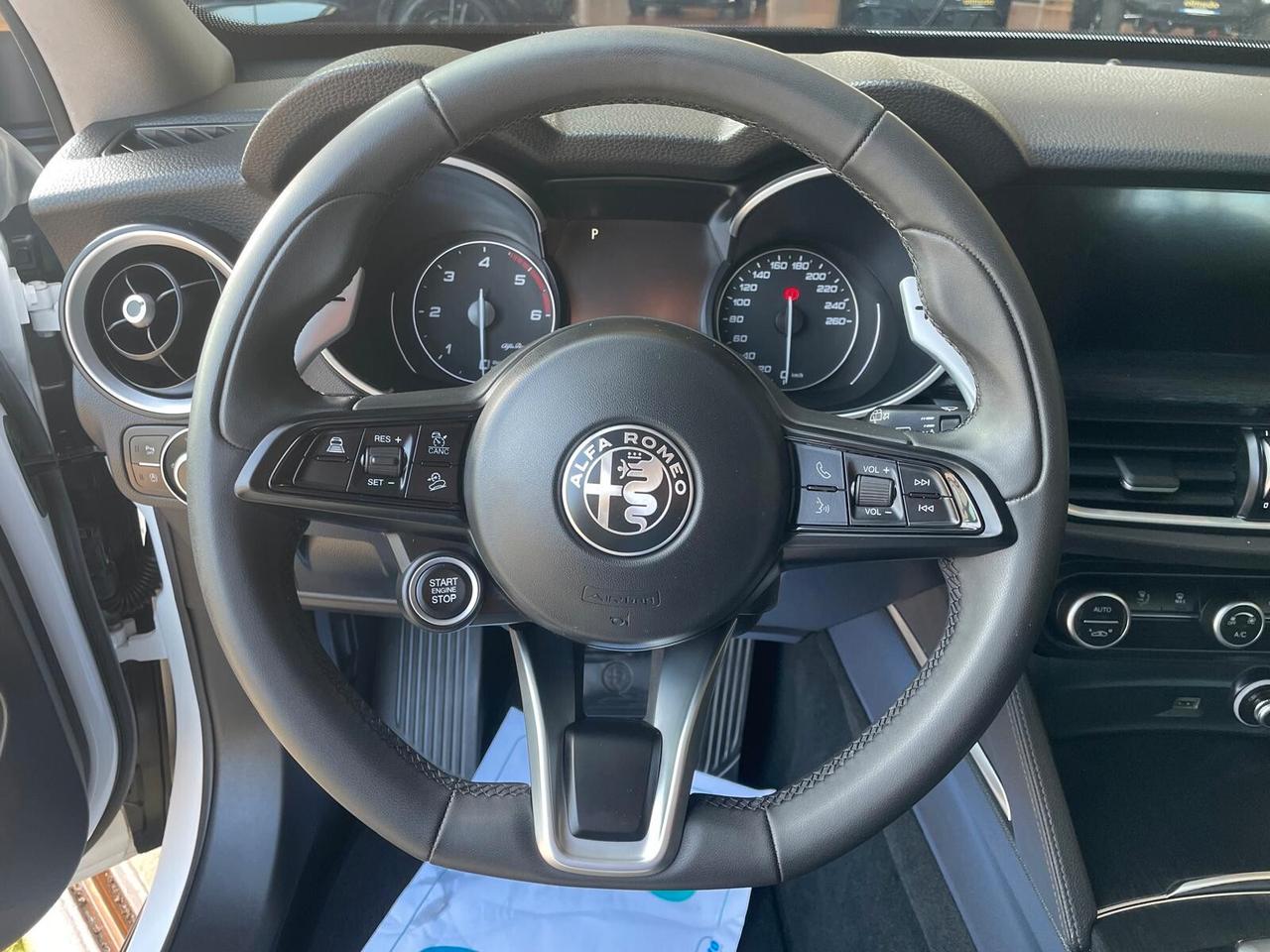 Alfa Romeo Stelvio 2.2 Turbodiesel 160 CV AT8 RWD Business