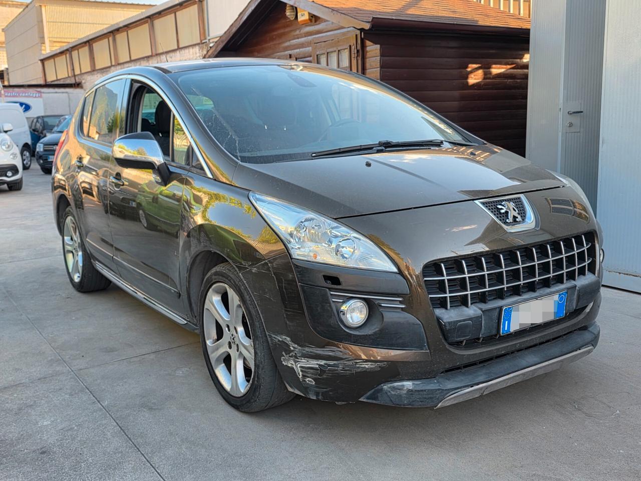 PEUGEOT 3008 2.0 HDi 150cv OUTDOOR
