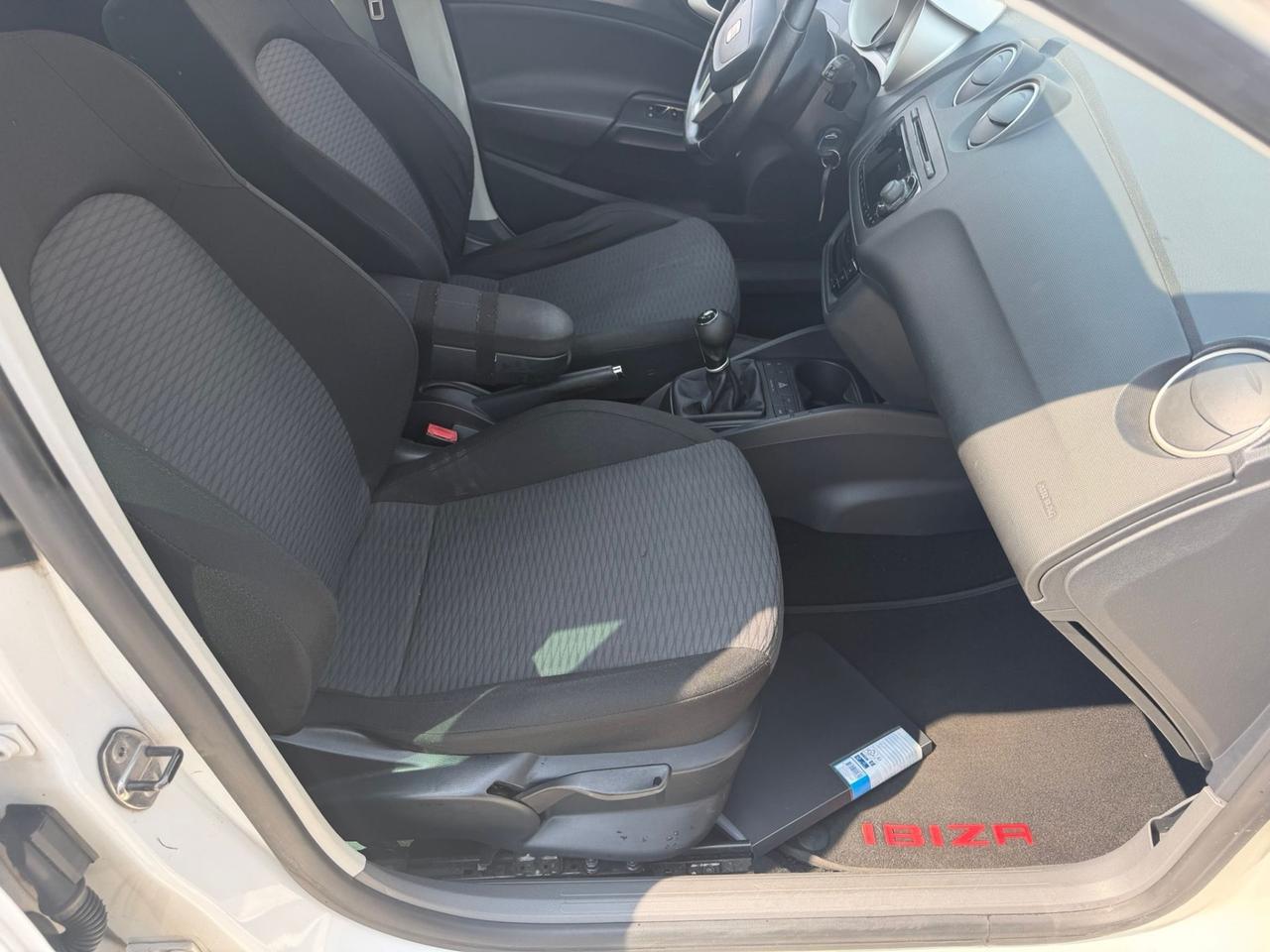 Seat Ibiza 1.6 TDI 105CV CR DPF 5p. Sport neopatentati