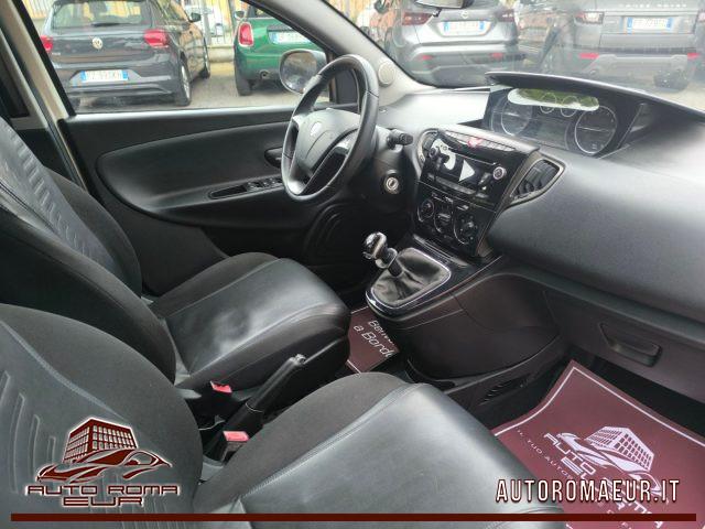 LANCIA Ypsilon 0.9 TwinAir 85 CV 5 porte S&S Gold TAGLIANDATA!