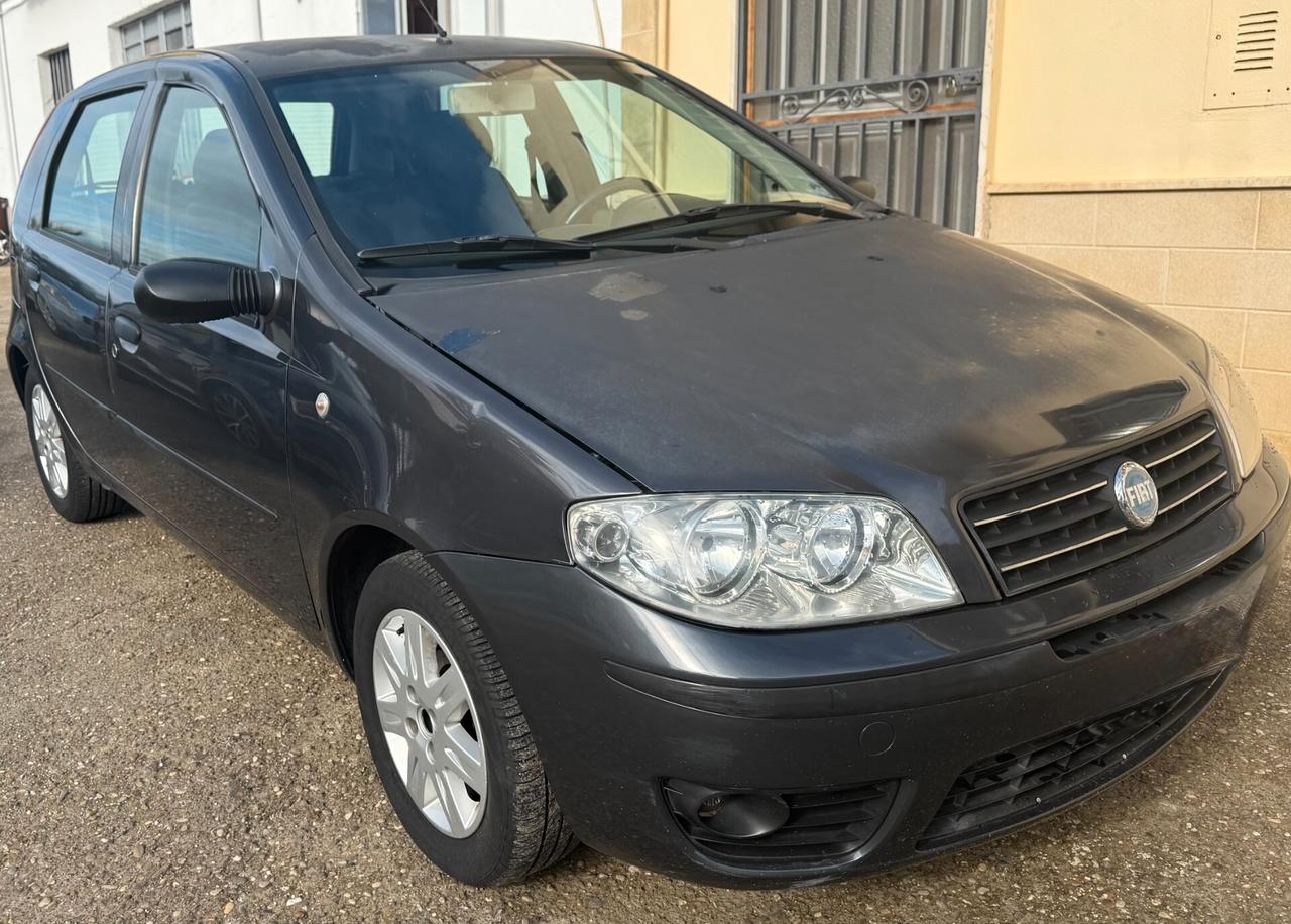 Fiat Punto 1.2i cat 5 porte EL