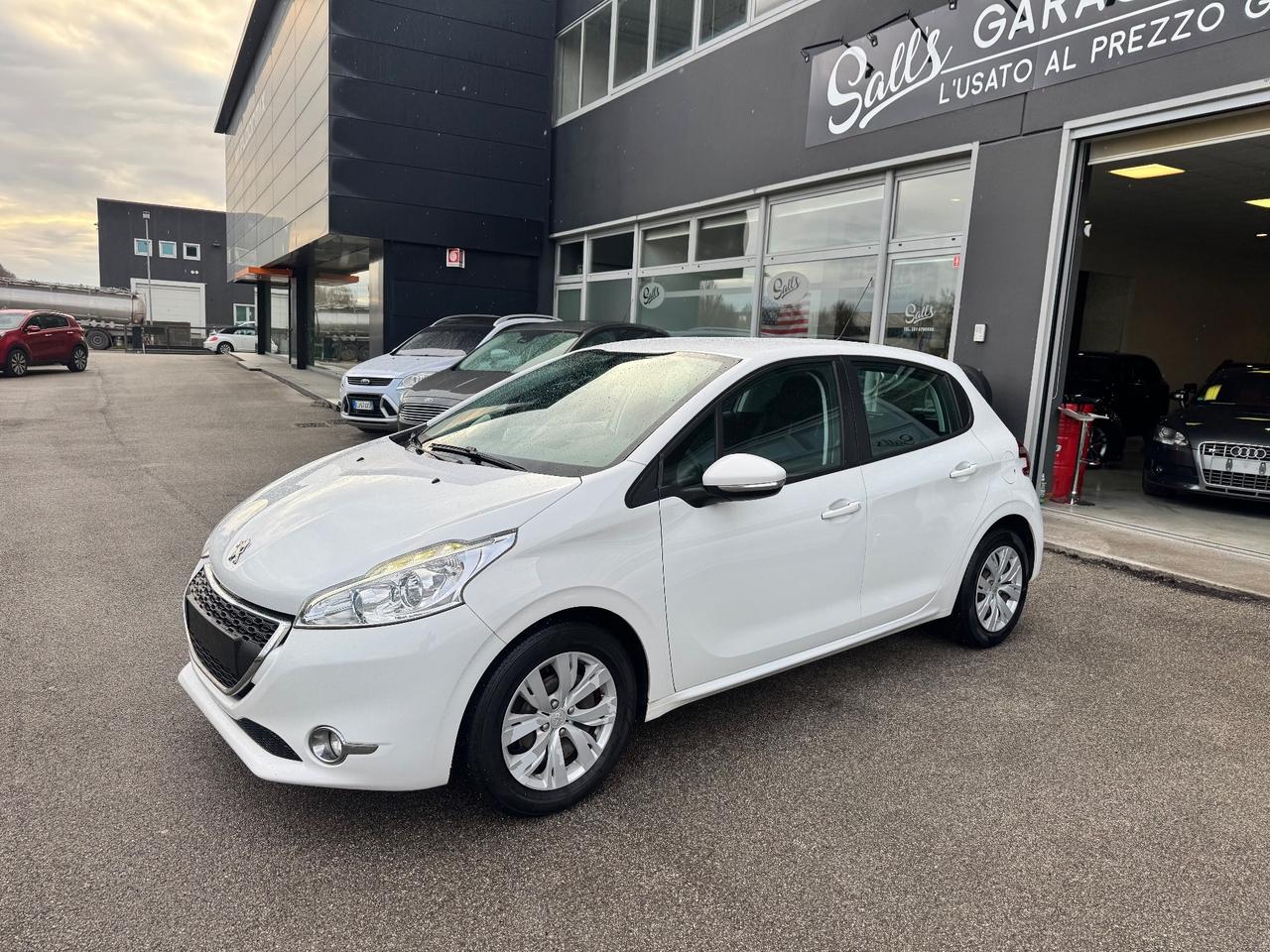 Peugeot 208 1.2 Neopatentati