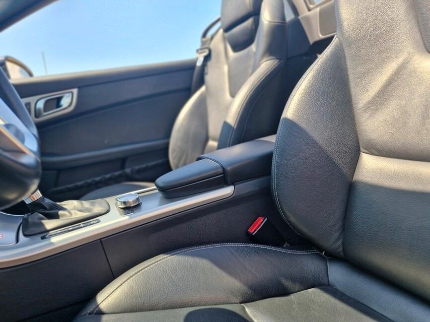 Mercedes-benz SLK 200 CGI Premium