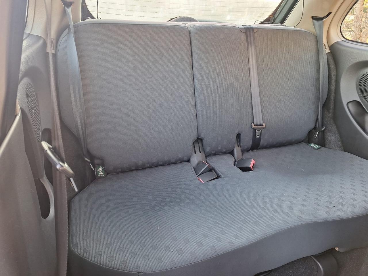 Nissan Micra 1.0 16V 3 porte Clima*Cd*Neopatentati*