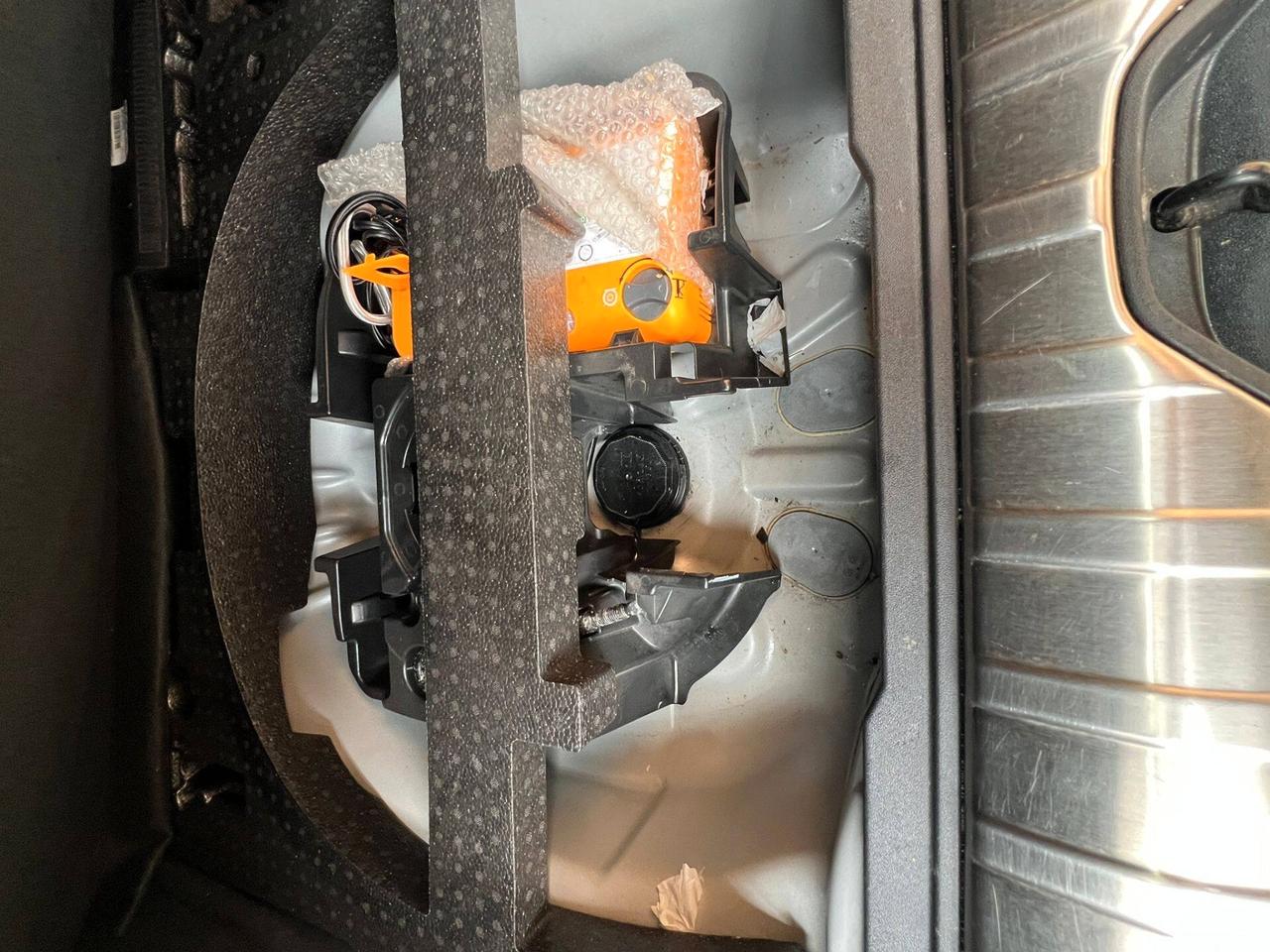 Peugeot 2008 BlueHDi 120 S&S Black Matt