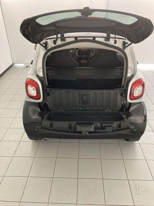 smart fortwo fortwo 70 1.0 Prime