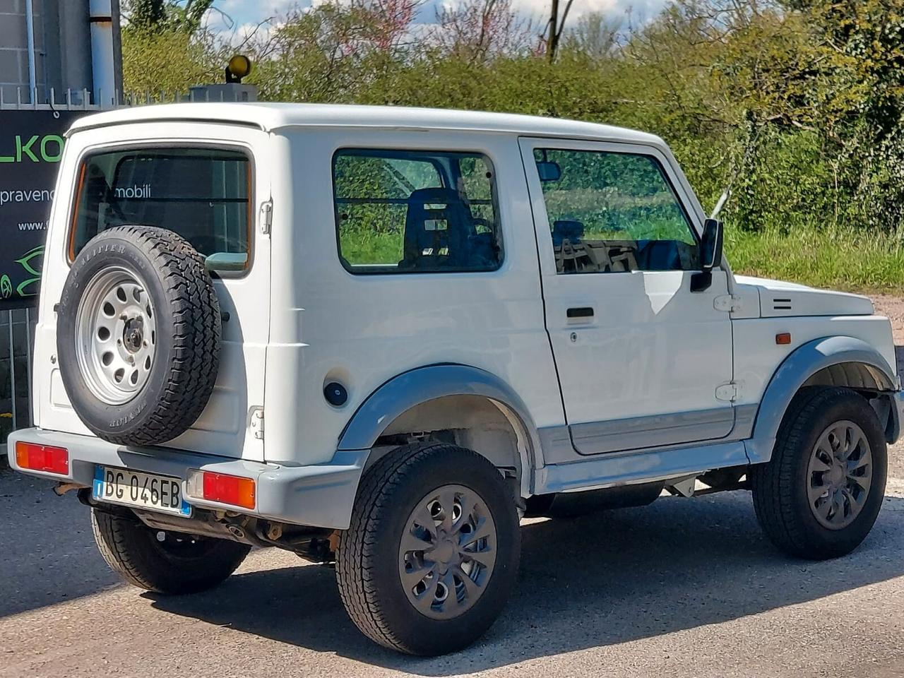 Suzuki Samurai 1.3i cat Berlina De Luxe S