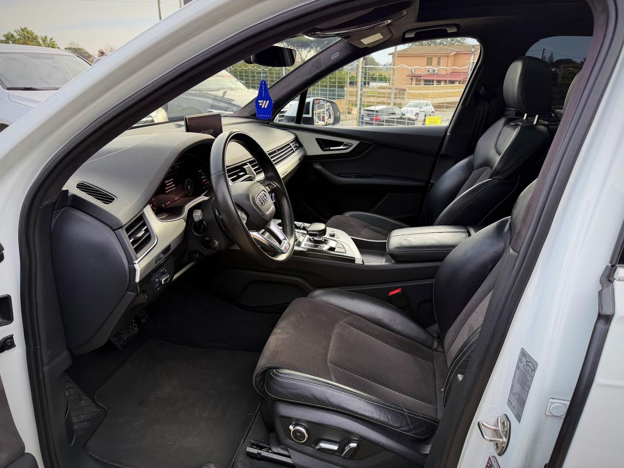 Audi Q7 3.0 TDI 272 CV quattro tiptronic Business Plus Garanzia 12 Mesi