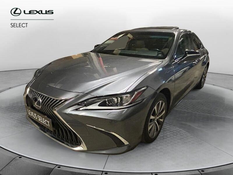 Lexus ES Hybrid Business
