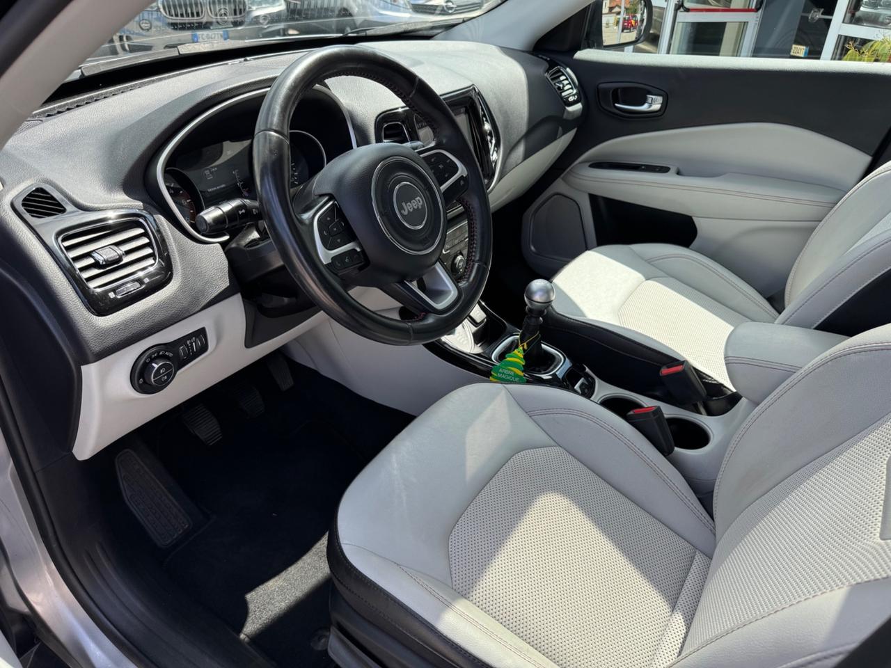 Jeep Compass 2.0 Multijet II 4WD Limited TETTO
