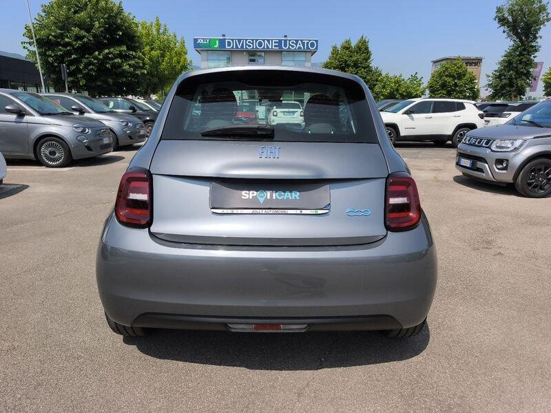 FIAT 500 LA NUOVA Nuova Hatchback My23 La Nuova - 190 Berlina