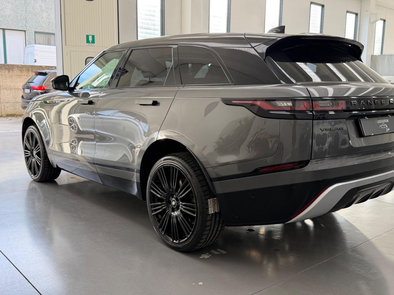 Land Rover Range Velar 2.0D I4 240 CV R-Dynamic SE
